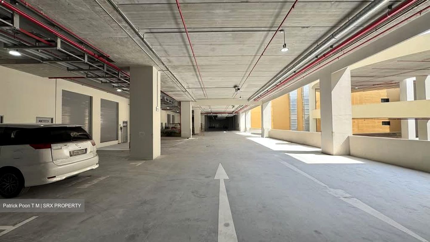 Stellar@tampines (D18), Factory #577738721